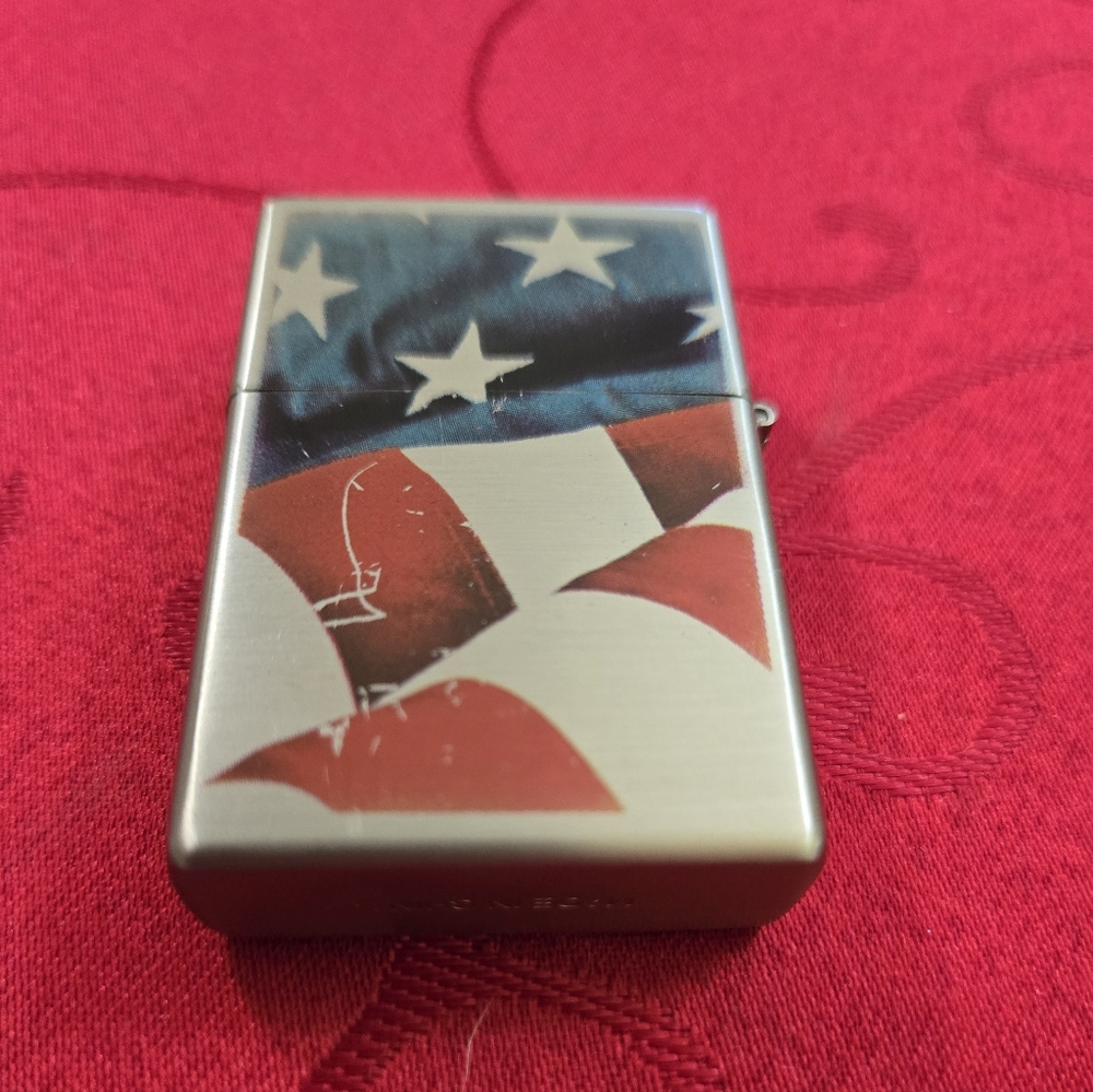 Patriotic Flag & 8-Ball Brushed Metal Lighters - Picture 13 of 16